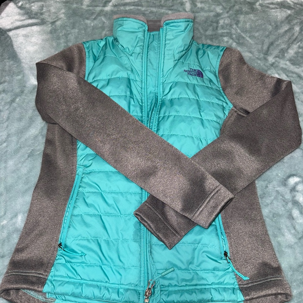 The North Face Turquoise and Gray Quilted Jacket